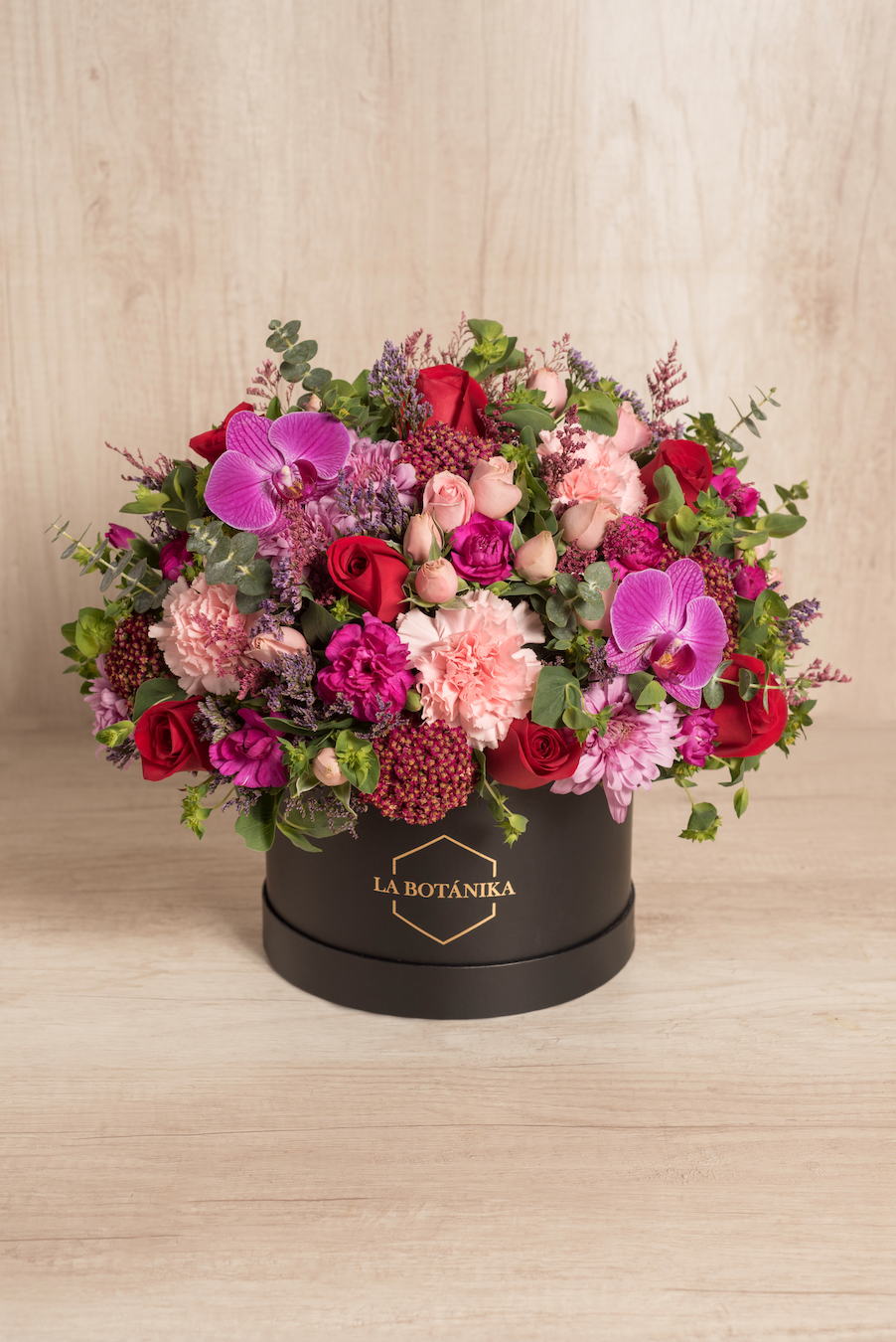 Round box negra Flavia