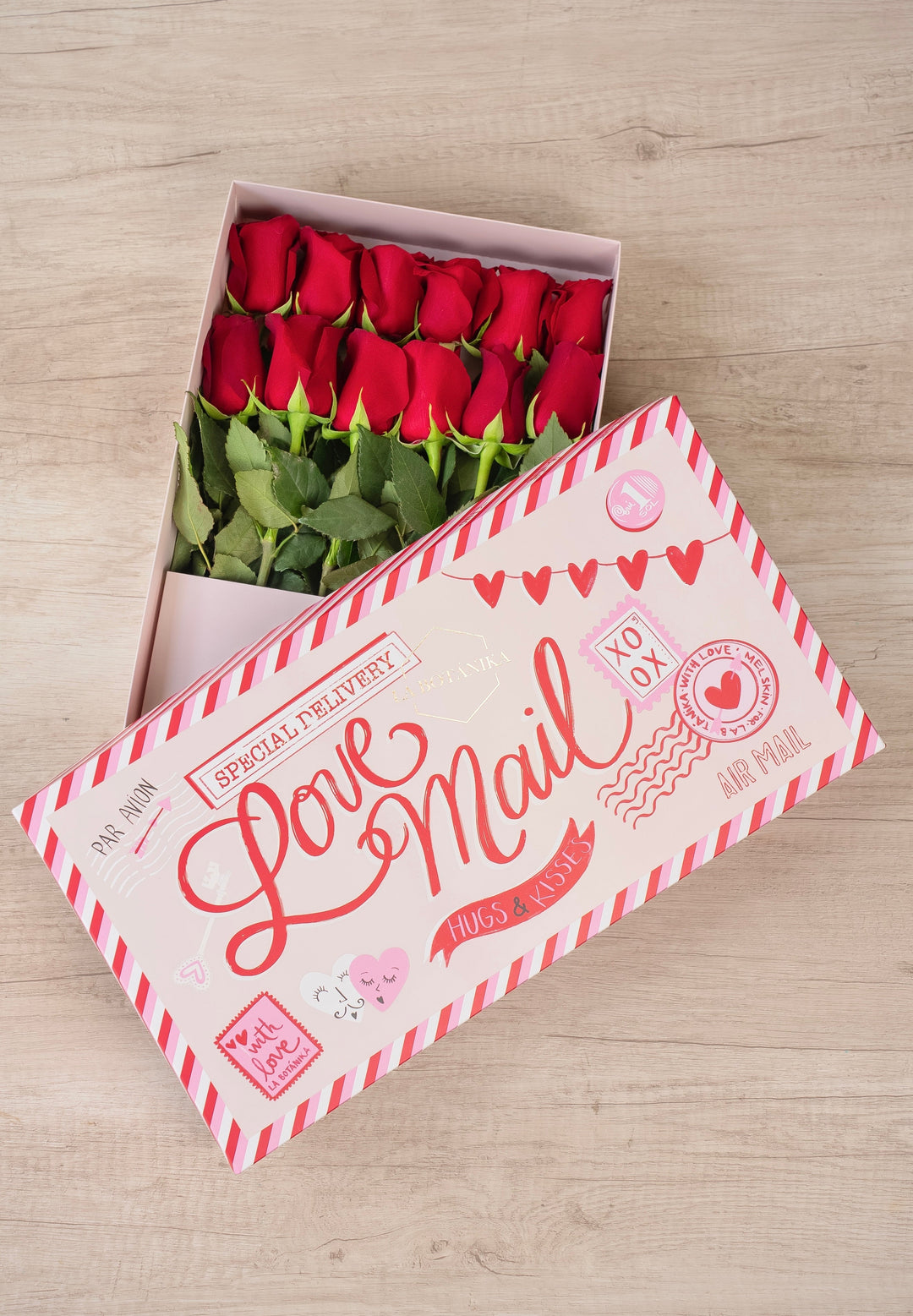 Mail Box 12 Rosas Rojas