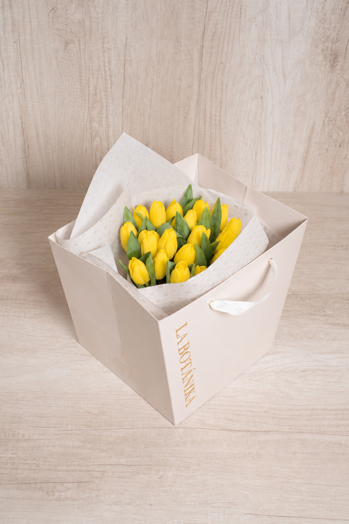 Round Box 20 Tulipanes Amarillos - Flores amarillas