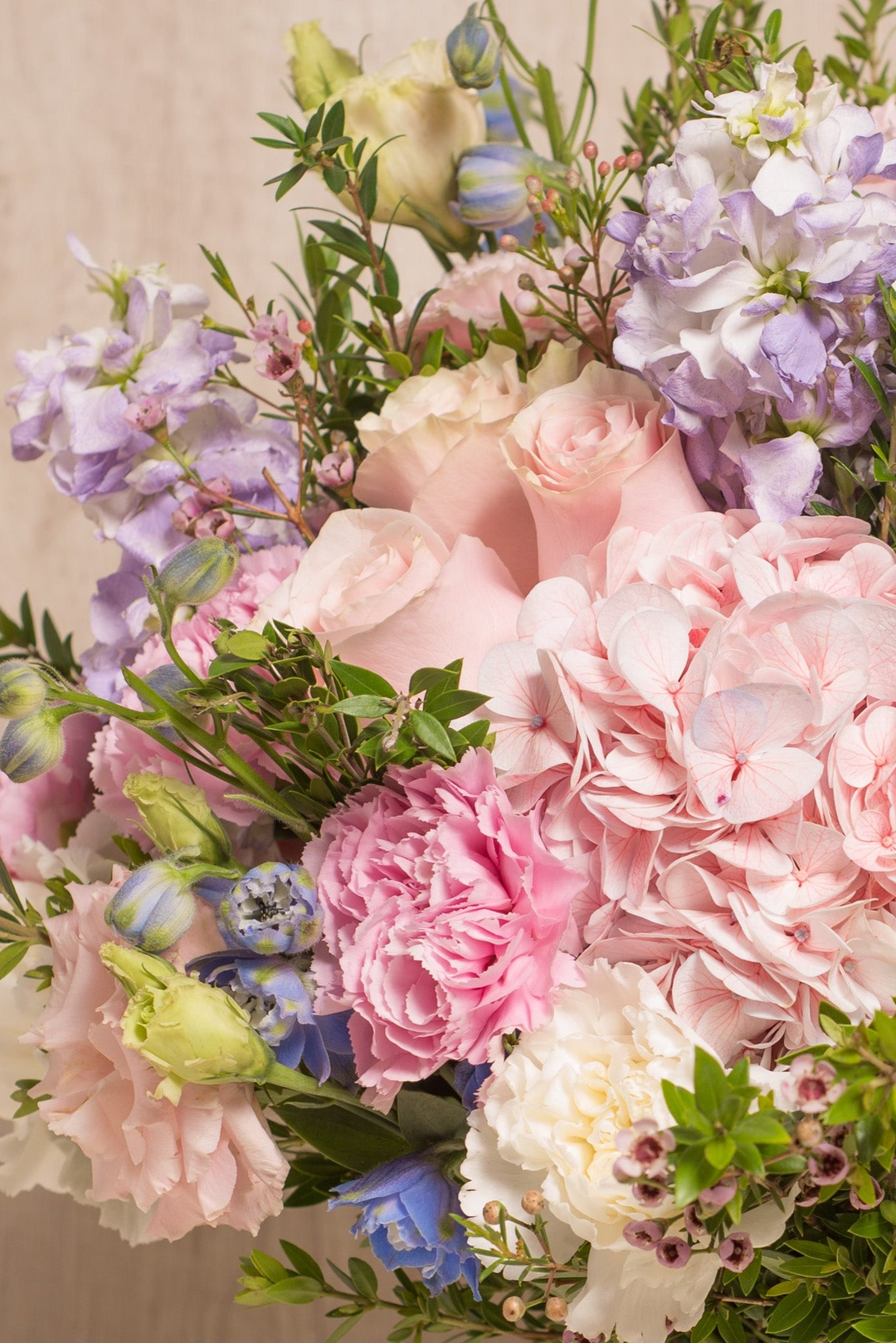 Florero blanco Claudie