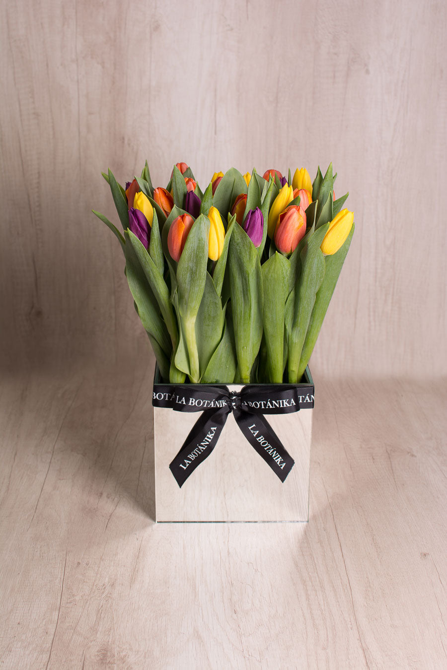 Mirror Box Bianca 30 Tulipanes - Sameday
