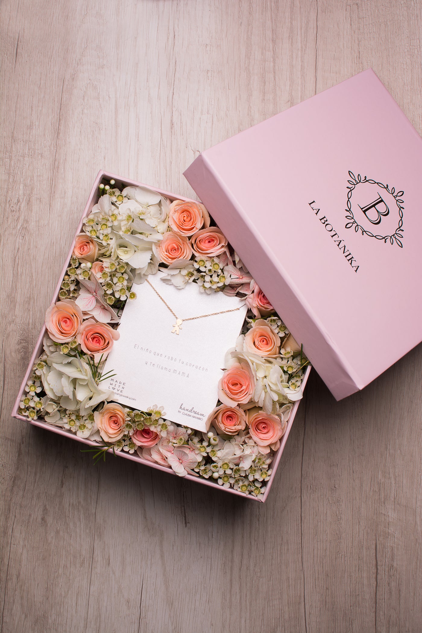 Surprise Box Giselle con collar